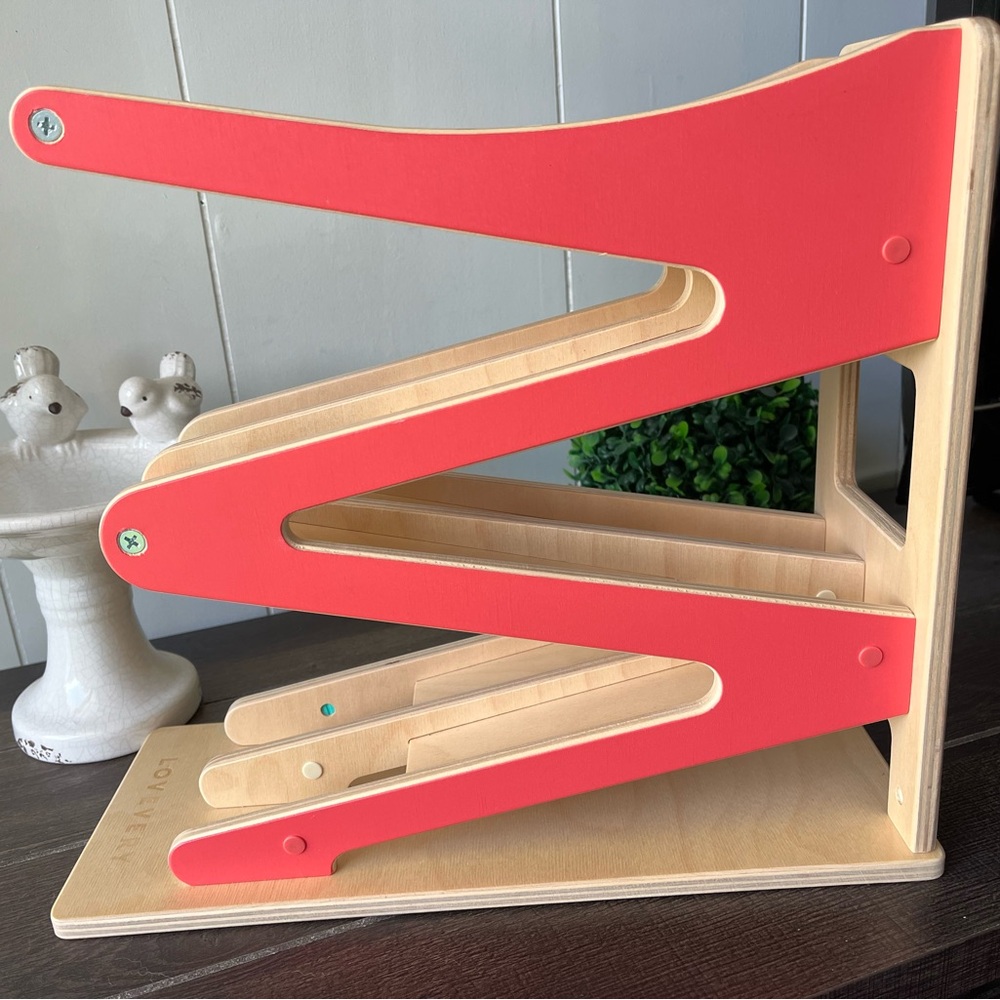 Lovevery Race & Chase Ramp Racetrack Wooden No cars